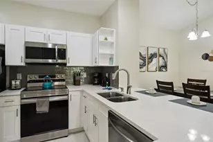 8921 Legacy Ct, Kissimmee, FL 34747 - Photo 9