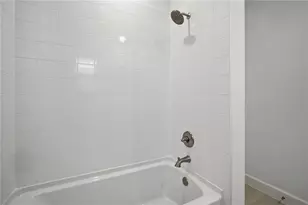 5141 Spring Maiden Circle, Apollo Beach, FL 33572 - Photo 13