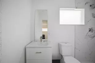 5809 N 17th St, Tampa, FL 33610 - Photo 13