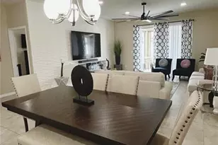 8761 Hinsdale Heights Dr, Polk City, FL 33868 - Photo 3