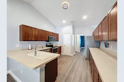 31249 Satinleaf Run, Brooksville, FL 34602 - Photo 13