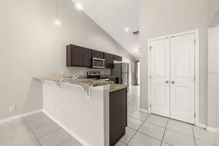 284 Reese Ct, Saint Cloud, FL 34769 - Photo 9