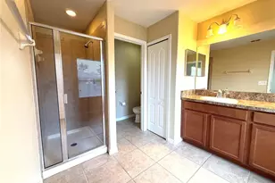 11064 Savannah Landing Cir, Orlando, FL 32832 - Photo 9