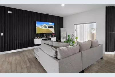 817 Desmoines Place, Kissimmee, FL 34759 - Photo 5