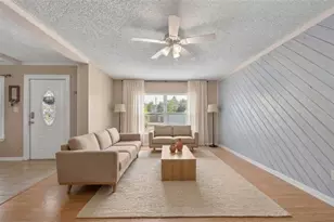 370 E Columbia St, Lake Alfred, FL 33850 - Photo 17