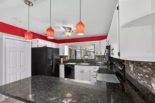 370 E Columbia St, Lake Alfred, FL 33850 - Photo 13