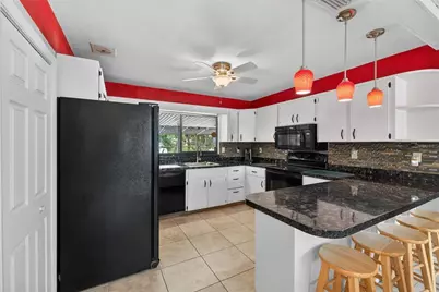 370 E Columbia Street, Lake Alfred, FL 33850 - Photo 11