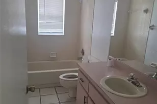 543 Dove Ct, Poinciana, FL 34759 - Photo 5