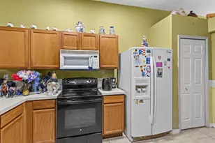 722 Tahiti Dr, Kissimmee, FL 34758 - Photo 13