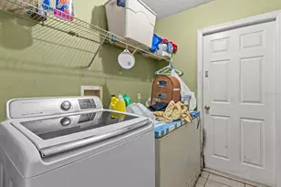 722 Tahiti Dr, Kissimmee, FL 34758 - Photo 25