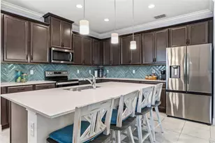 3113 Songbird Cir, Saint Cloud, FL 34773 - Photo 9