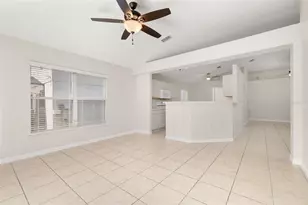 624 Blake Ave, Davenport, FL 33897 - Photo 17