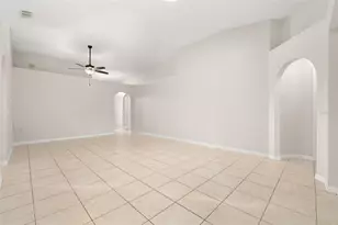 624 Blake Ave, Davenport, FL 33897 - Photo 13