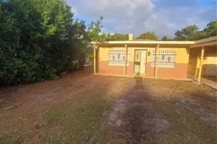 409 S Lakeland Ave, Orlando, FL 32805 - Photo 1