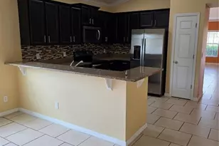 4600 Caverns Dr, Kissimmee, FL 34758 - Photo 5