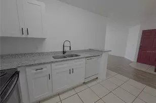 2864 Club Cortile Cir, Kissimmee, FL 34746 - Photo 7