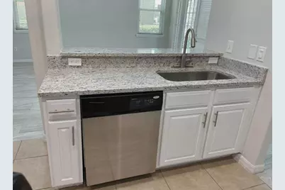 2298 Chatham Place Drive, Orlando, FL 32824 - Photo 7