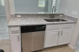 2298 Chatham Pl Dr, Orlando, FL 32824 - Photo 7