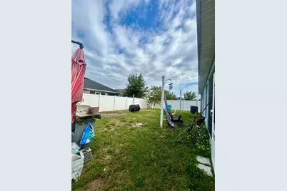 336 St Georges Cir, Eagle Lake, FL 33839 - Photo 23