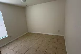 542 Lakeview Ct, Kissimmee, FL 34759 - Photo 9