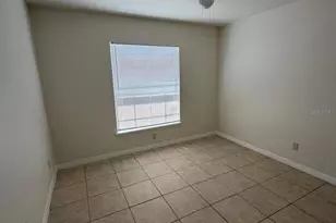 542 Lakeview Ct, Kissimmee, FL 34759 - Photo 11