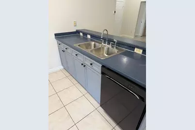 542 Lakeview Court, Kissimmee, FL 34759 - Photo 13