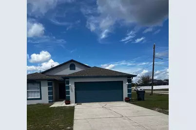 542 Lakeview Court, Kissimmee, FL 34759 - Photo 1