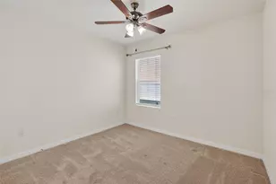 1673 Barberry Dr, Kissimmee, FL 34744 - Photo 23