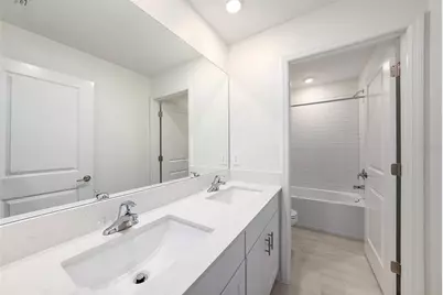 35233 Gravelly Drive, Zephyrhills, FL 33541 - Photo 19