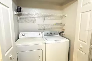 202 E South St, Orlando, FL 32801 - Photo 9