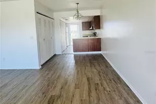 37 Las Brisas Way, Kissimmee, FL 34743 - Photo 5