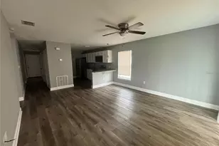 754 Leonardo Ct, Poinciana, FL 34758 - Photo 3