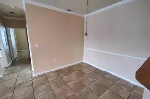 3737 Castle Pines Ln, Orlando, FL 32839 - Photo 9