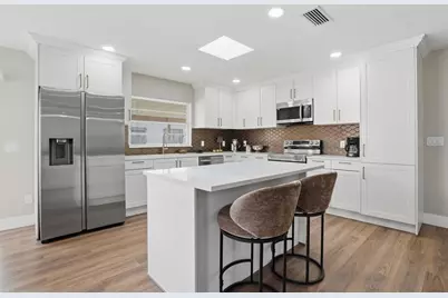 6145 Mary Lynn Court, Orlando, FL 32807 - Photo 15