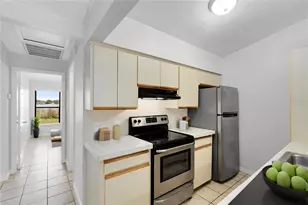 1040 S Buena Vista Dr, Lake Alfred, FL 33850 - Photo 3