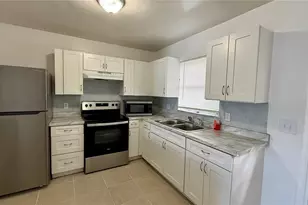 325 W Pierce St, Lake Alfred, FL 33850 - Photo 7