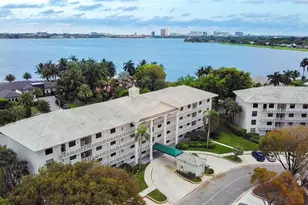 3635 Whitehall Dr, West Palm Beach, FL 33401 - Photo 1