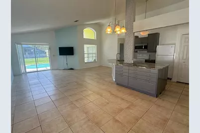 611 Casterton Circle, Davenport, FL 33897 - Photo 3