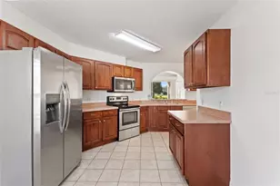 232 Oak Hammock Dr, Davenport, FL 33837 - Photo 5