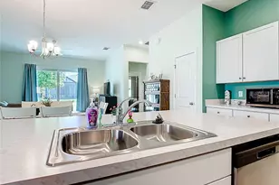 7624 Sand Pierre Ct, Kissimmee, FL 34747 - Photo 9