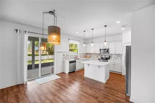 2813 Shelburne Way, Saint Cloud, FL 34772 - Photo 5