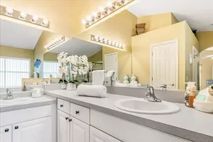 628 Kensington Dr, Davenport, FL 33897 - Photo 15