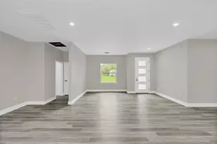 555 Gagnon St SE, Palm Bay, FL 32909 - Photo 5