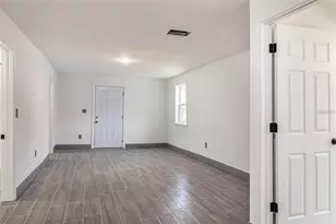 205 E Cornell St, Avon Park, FL 33825 - Photo 7