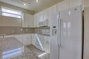 1801 Houston St, Kissimmee, FL 34743 - Photo 13