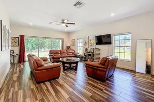 810 Pecan Ave, Sanford, FL 32771 - Photo 11