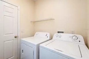 810 Pecan Ave, Sanford, FL 32771 - Photo 9