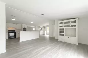 8331 Co Rd 109, Lady Lake, FL 32159 - Photo 11