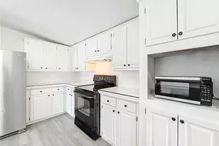 8331 Co Rd 109, Lady Lake, FL 32159 - Photo 9