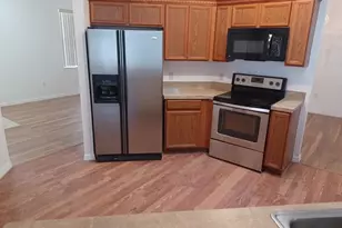 425 Bridgewater Ct, Kissimmee, FL 34758 - Photo 5